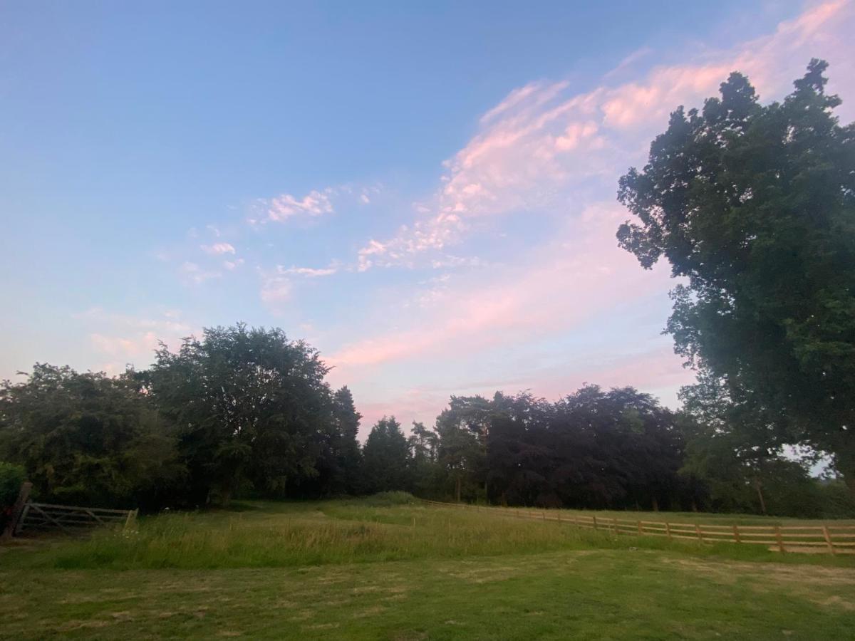 Hope Cottage Bell Tent Retreat 阿什伯恩 外观 照片
