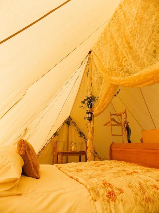 Hope Cottage Bell Tent Retreat 阿什伯恩 外观 照片